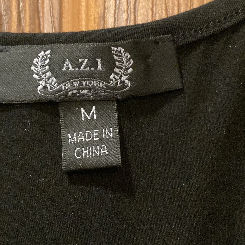 AZI Tank Top NWOT - Picture 3 of 5
